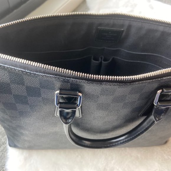 Men’s Bag Louis Vuitton Damier Graphite Laptop Bag - Picture 8 of 15